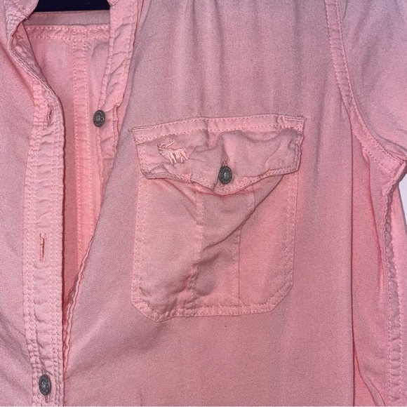 Abercrombie & Fitch Pink Button Up - Picture 4 of 5